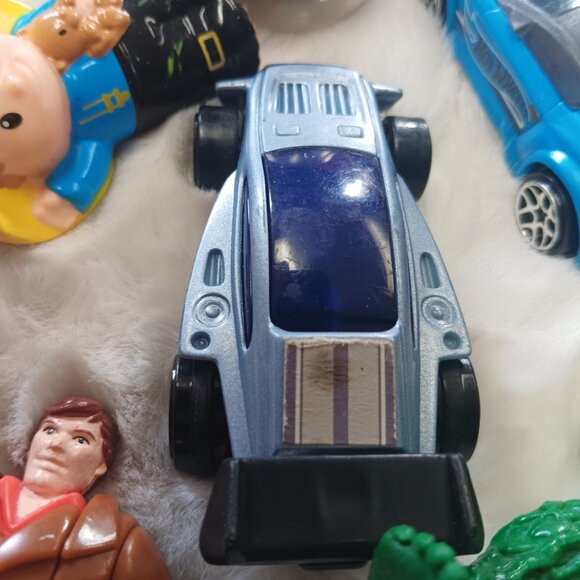 lot of 23 piece random kids toys some vintage - some have flaws see all pictures - Picture 8 of 12